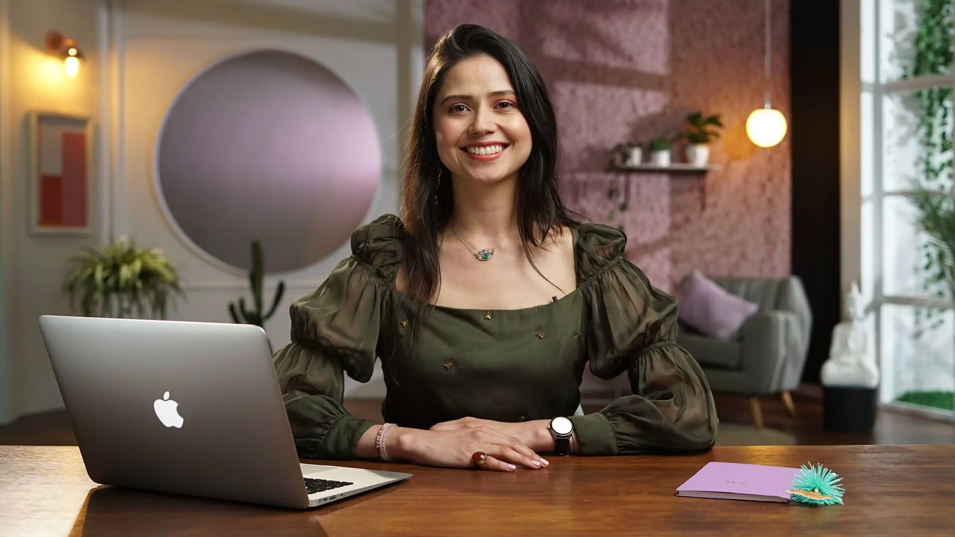 Personas en set de grabación 